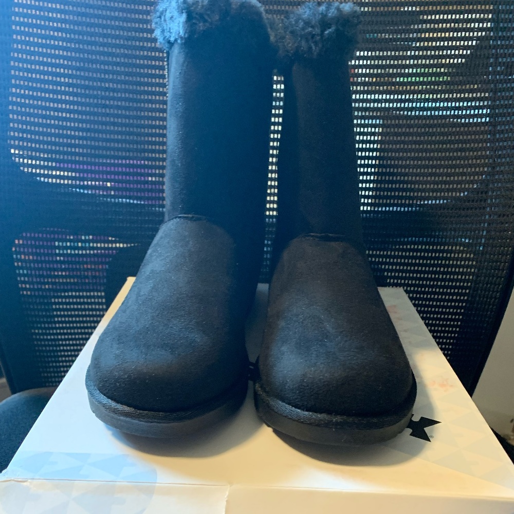 Airwalk Womens Boots Prim 9 Inch Zipper Boots Black Woman's Size 7.5 New In Box